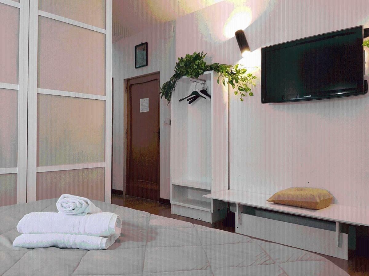 Rooms2Rent レッジョ・ディ・カラブリア エクステリア 写真