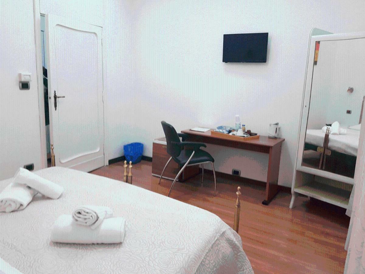 Rooms2Rent レッジョ・ディ・カラブリア エクステリア 写真